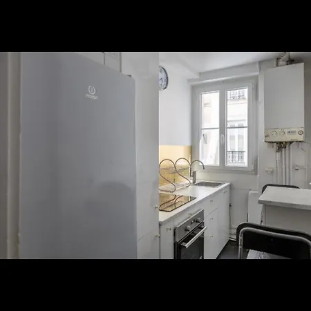 Appartamento Beautiful Three-room Near Pantheon Parigi